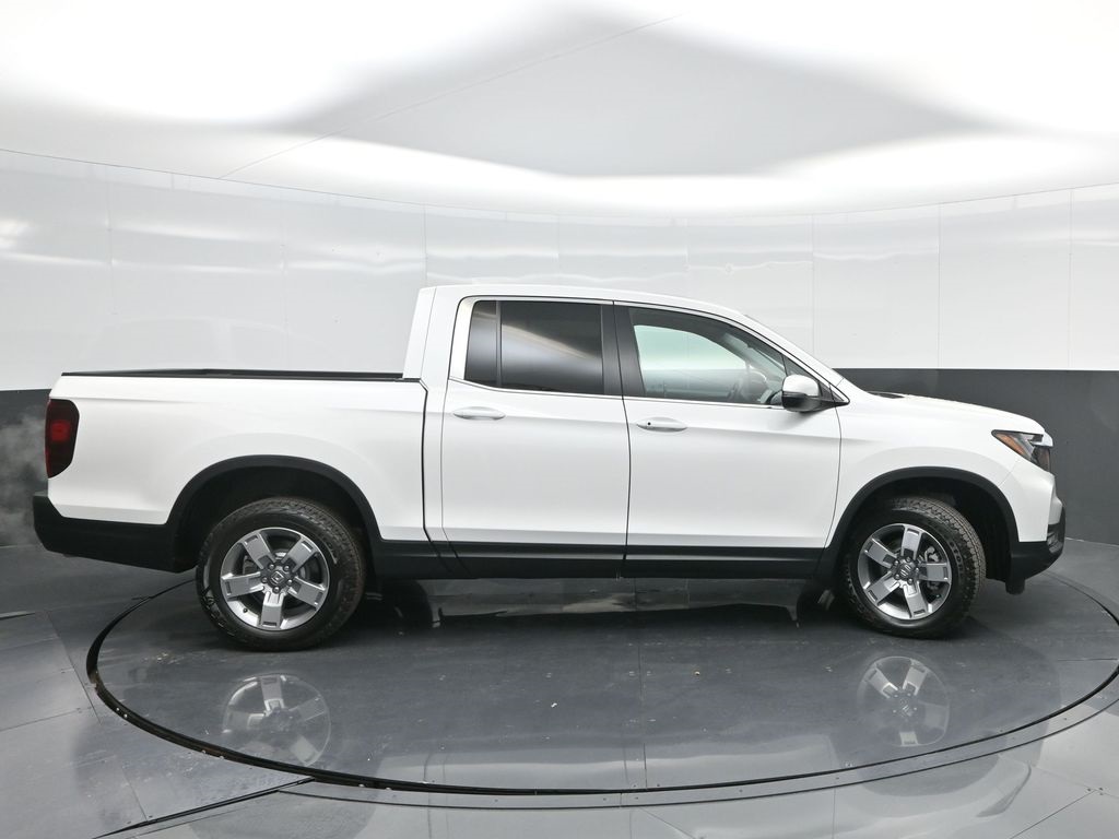 2025 Honda Ridgeline RTL photo 4