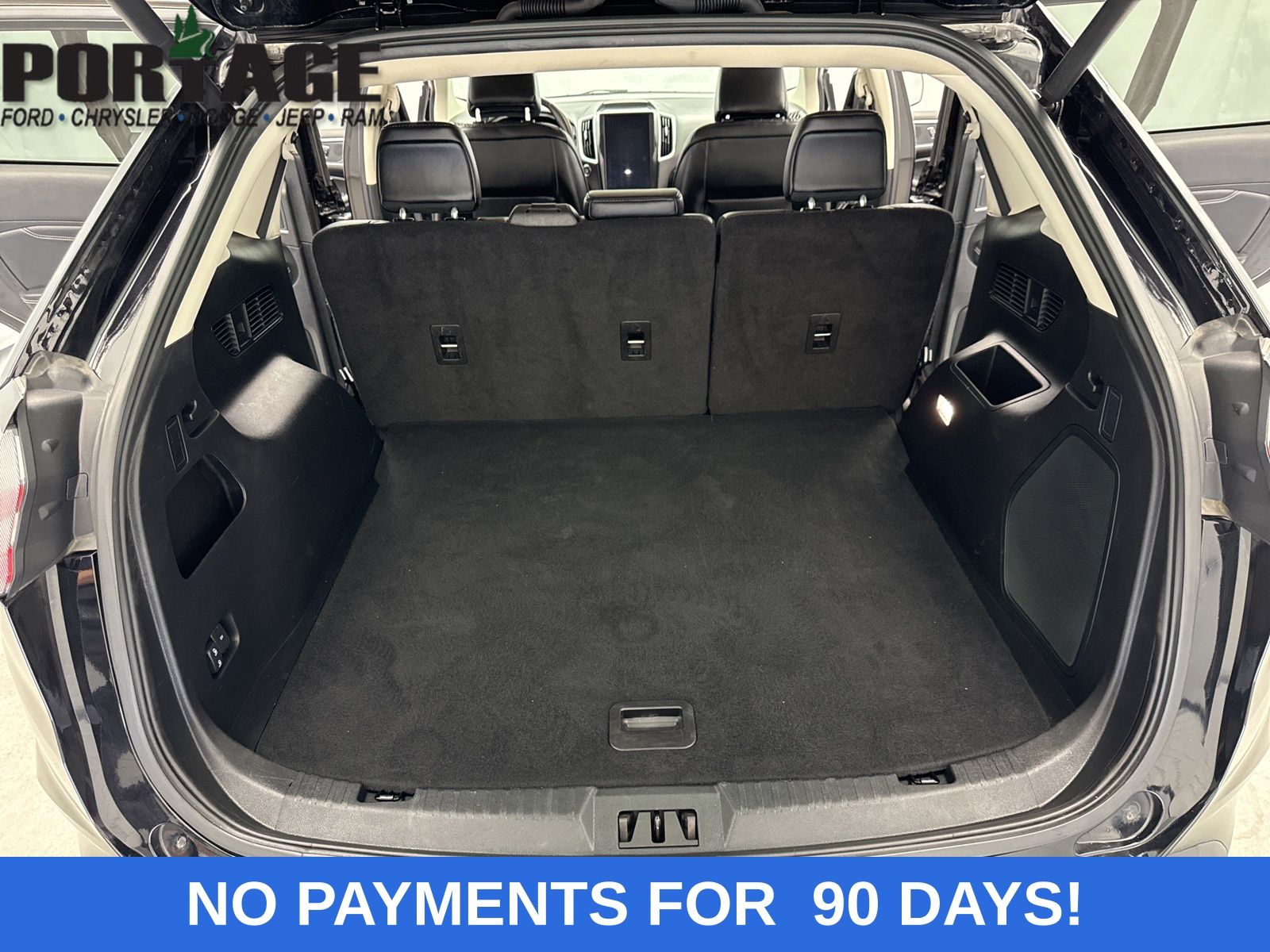 2024 Ford Edge Titanium photo 35