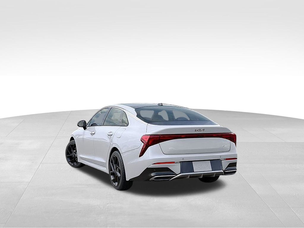 2026 Kia K5 GT-Line photo 3