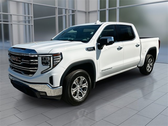 2025 GMC Sierra 1500 SLT's photo