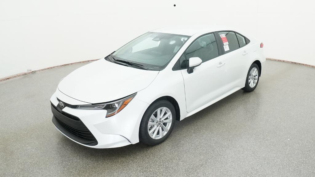 2026 Toyota Corolla LE's photo