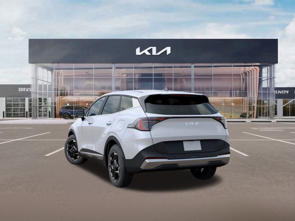 2026 Kia Sportage EX photo 4
