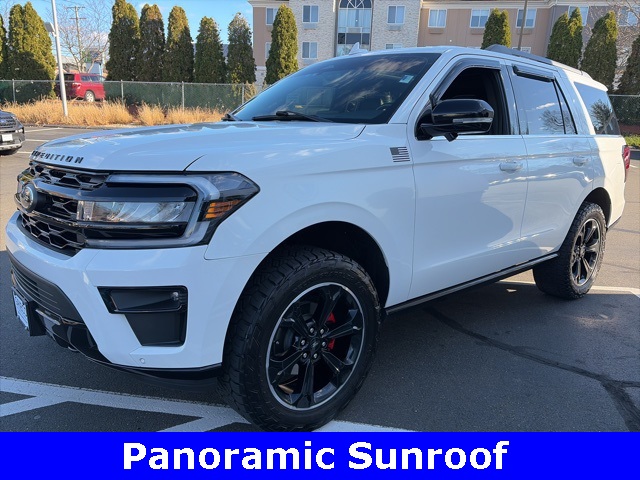 2023 Ford Expedition Limited photo 4