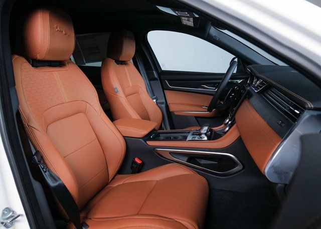2026 Jaguar F-PACE P250 R-Dynamic S photo 3
