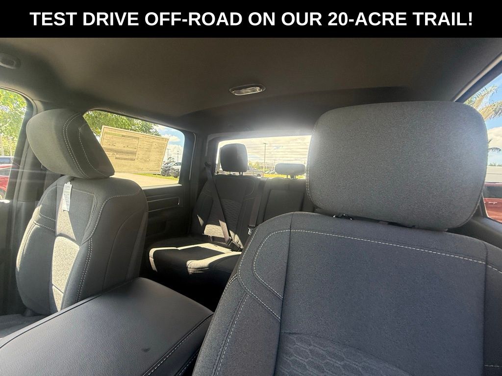 2026 Ram 2500 Big Horn photo 17
