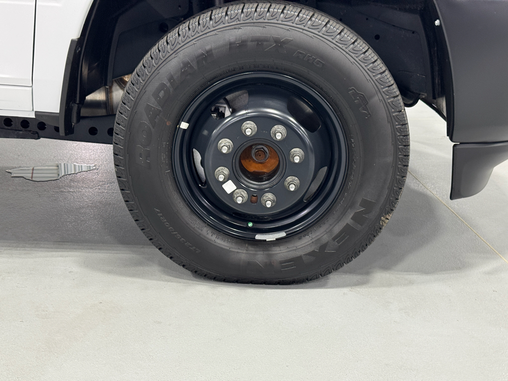 2025 Ram 3500 Tradesman photo 6