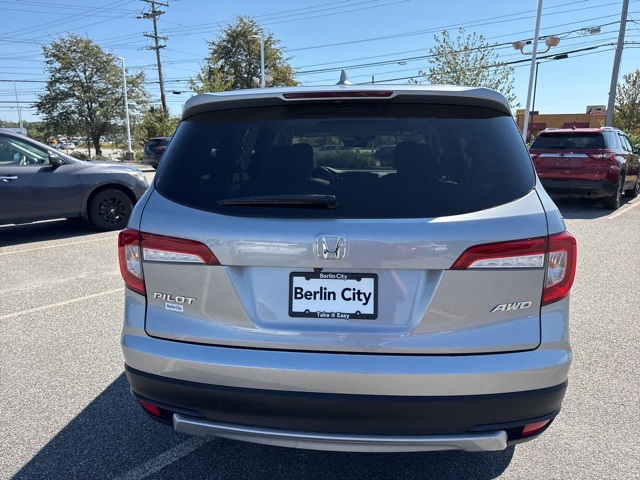 2020 Honda Pilot EX-L photo 4