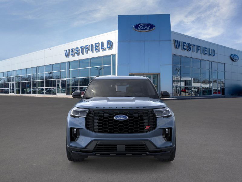 2025 Ford Explorer ST photo 6