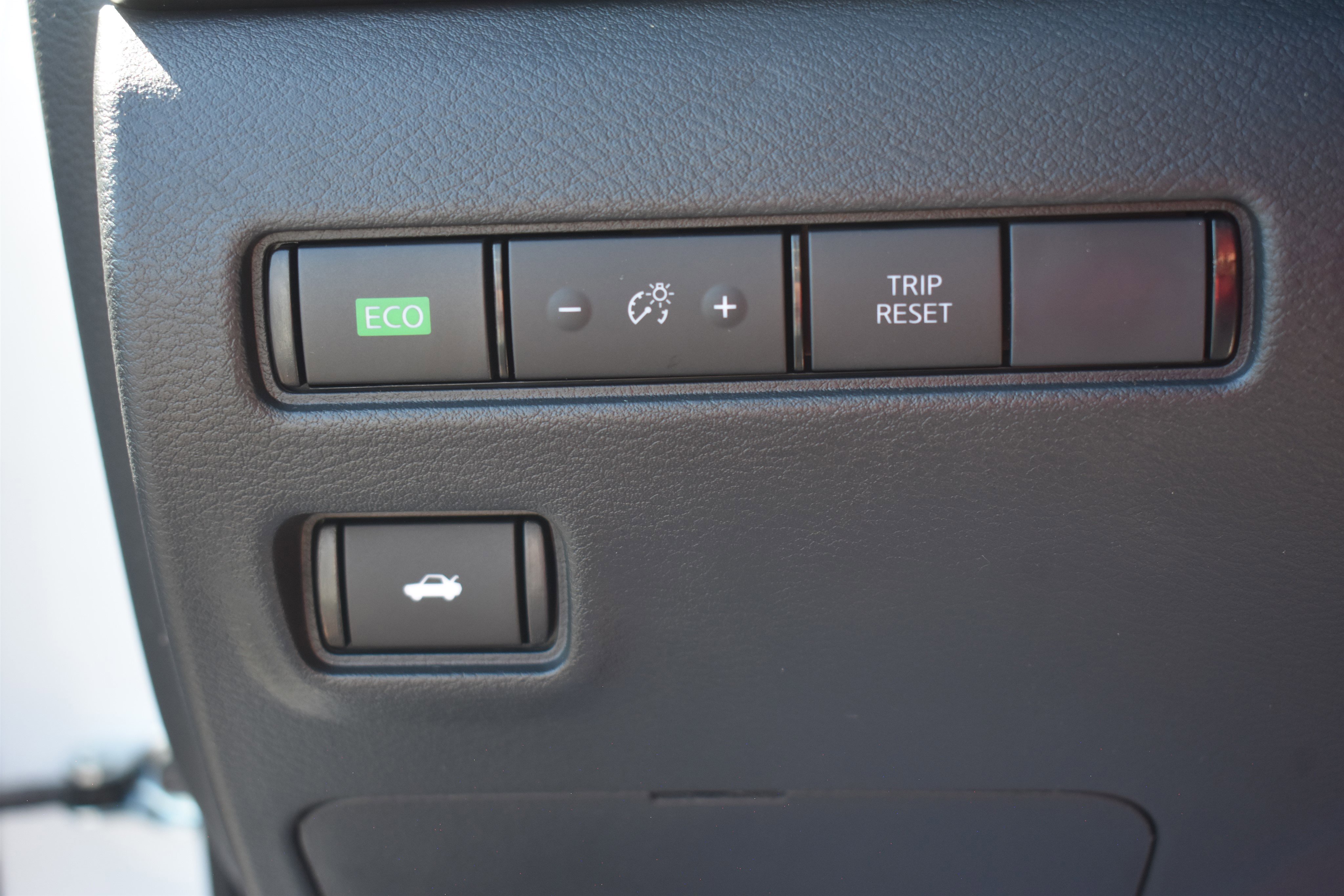 2025 Nissan Sentra S photo 17