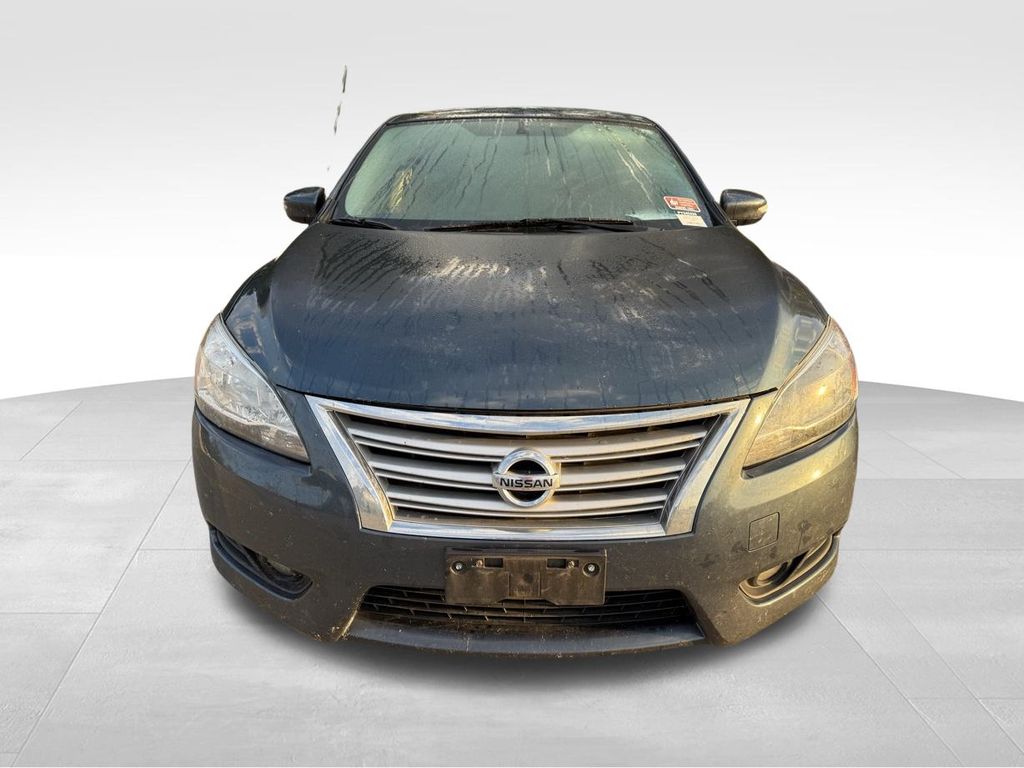 2015 Nissan Sentra SL photo 3