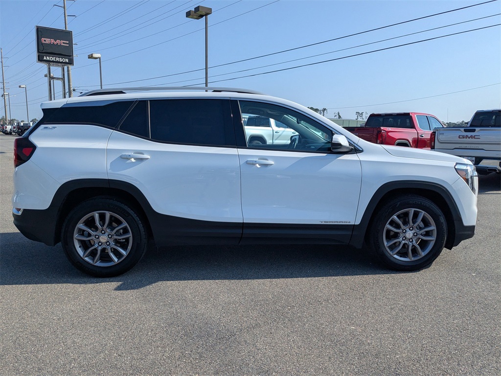 2023 Gmc Terrain SLT photo 3