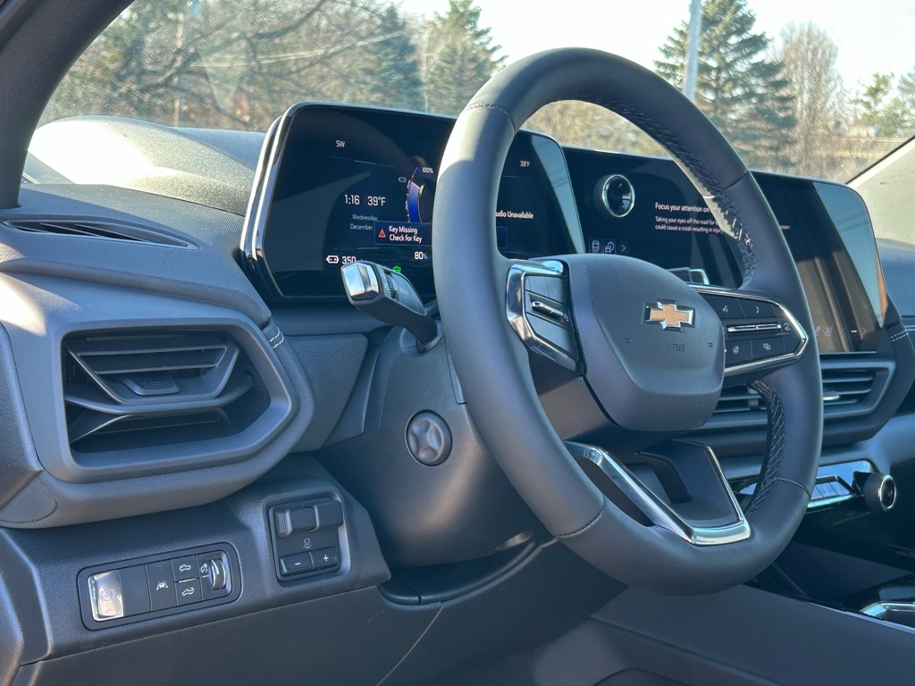 2025 Chevrolet Silverado EV LT photo 7