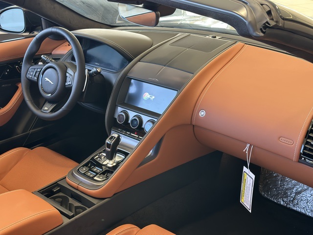2024 Jaguar F-TYPE P575 R R75 photo 14