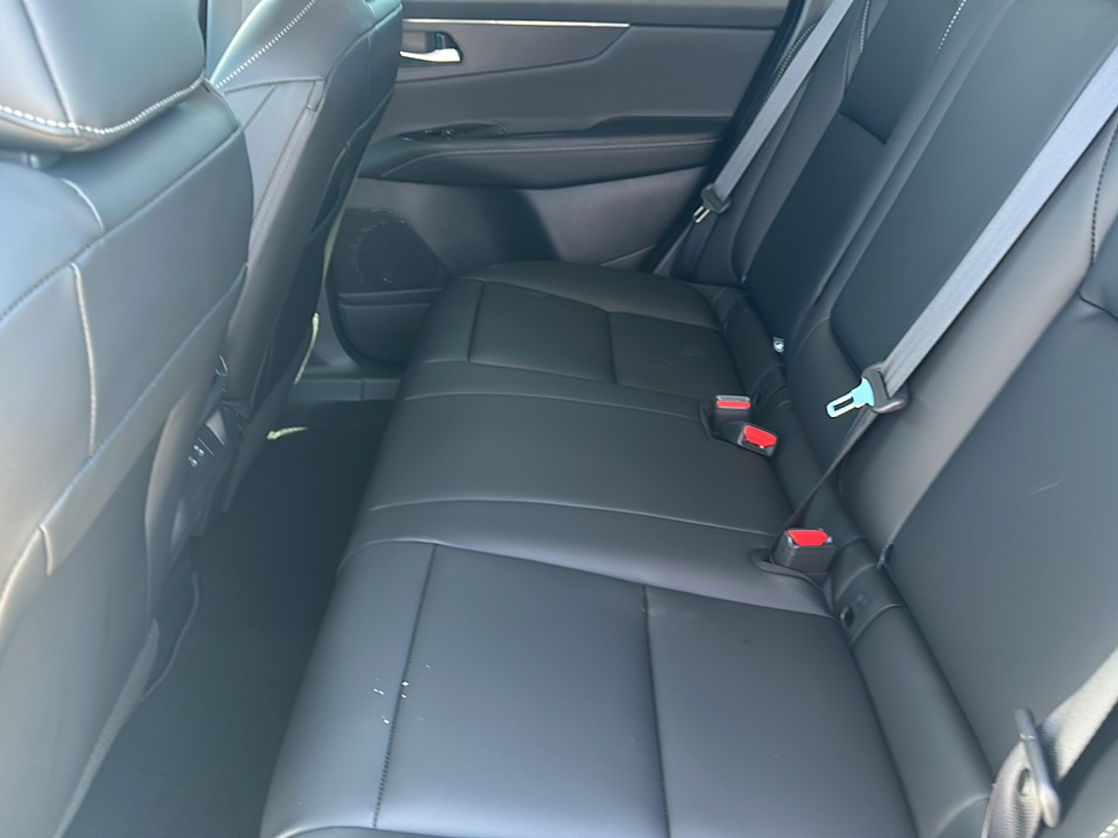 2025 Nissan Murano SV photo 6