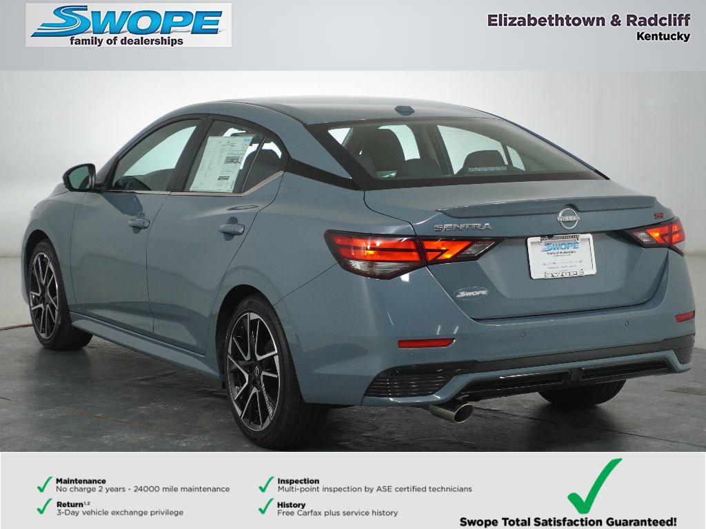 2025 Nissan Sentra SR photo 4