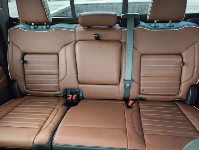 2025 Gmc Sierra 2500 HD Denali Ultimate photo 23