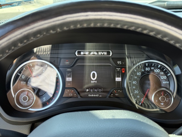 2020 Ram 2500 Laramie photo 18