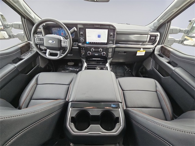 2025 Ford F-350 photo 10