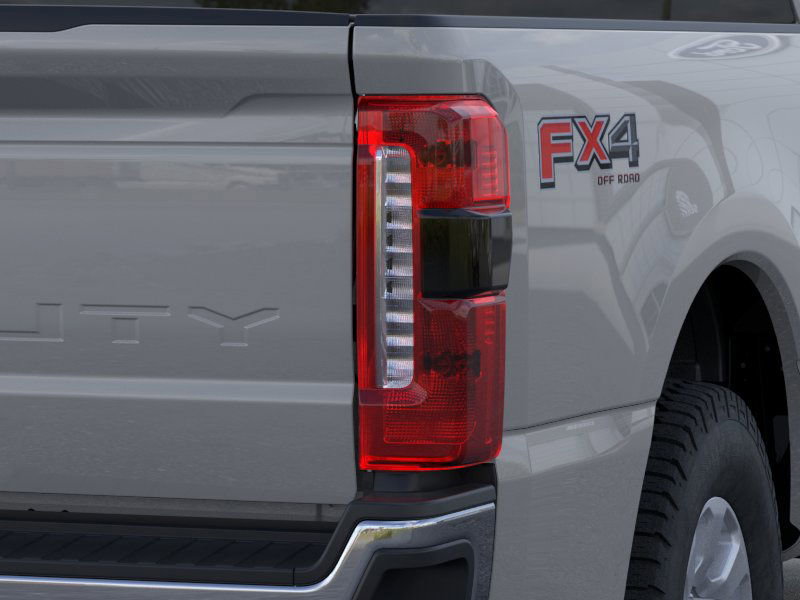 2025 Ford F-250 photo 7