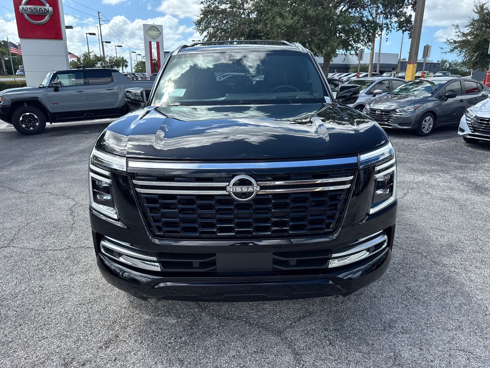 2026 Nissan Armada Platinum photo 2