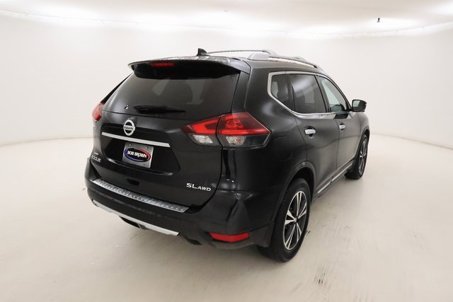 2018 Nissan Rogue SL photo 2