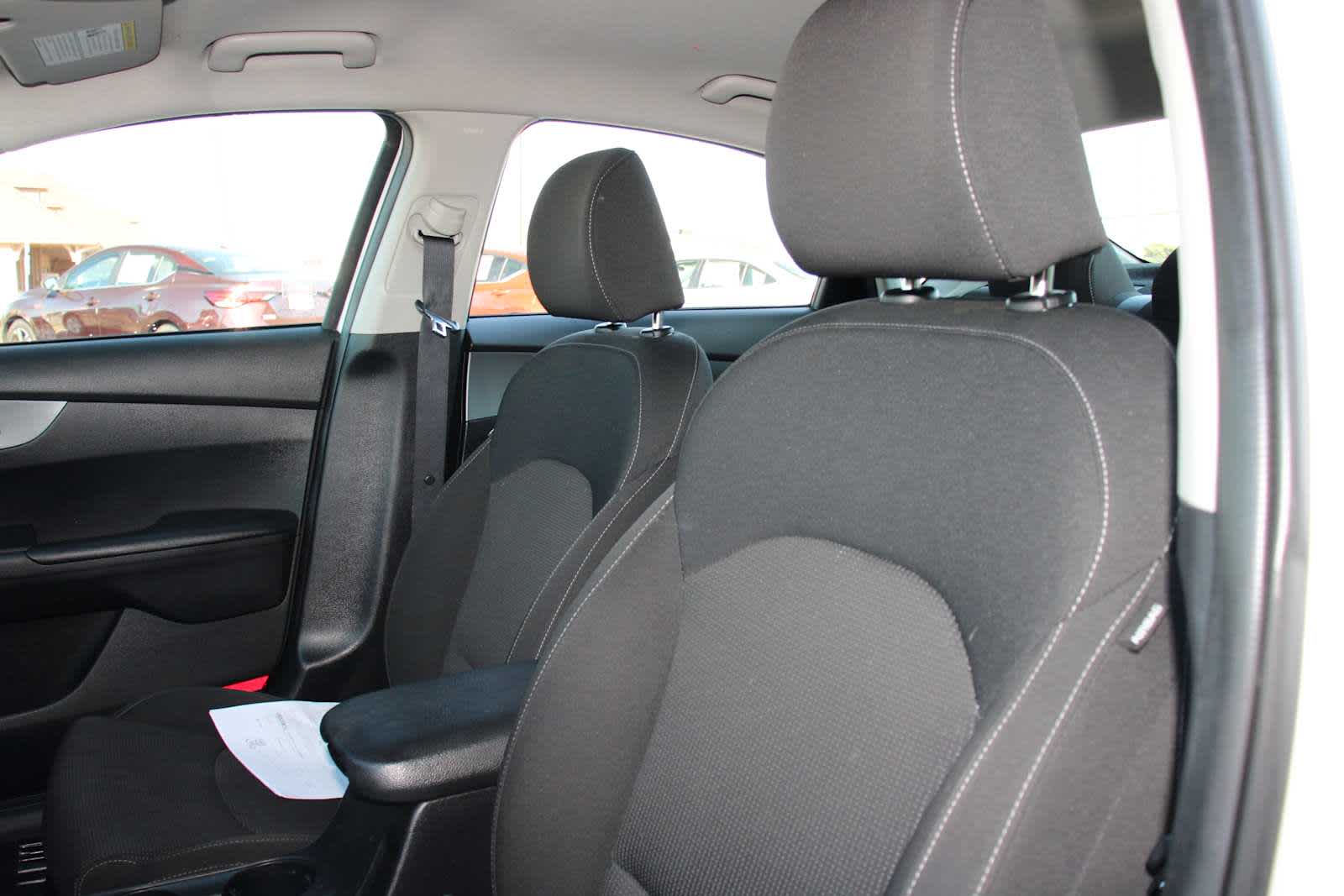 2021 Kia Forte LXS photo 14