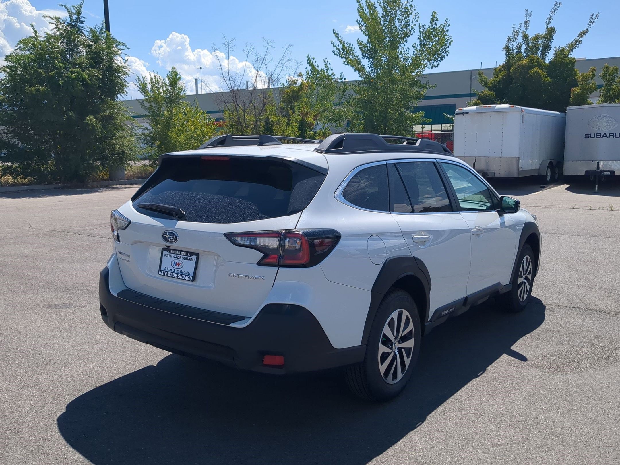 2025 Subaru Outback Premium photo 2