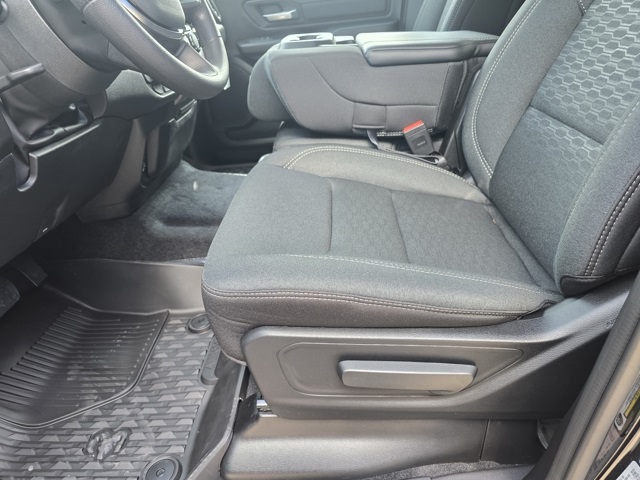 2026 Ram 1500 Tradesman photo 16