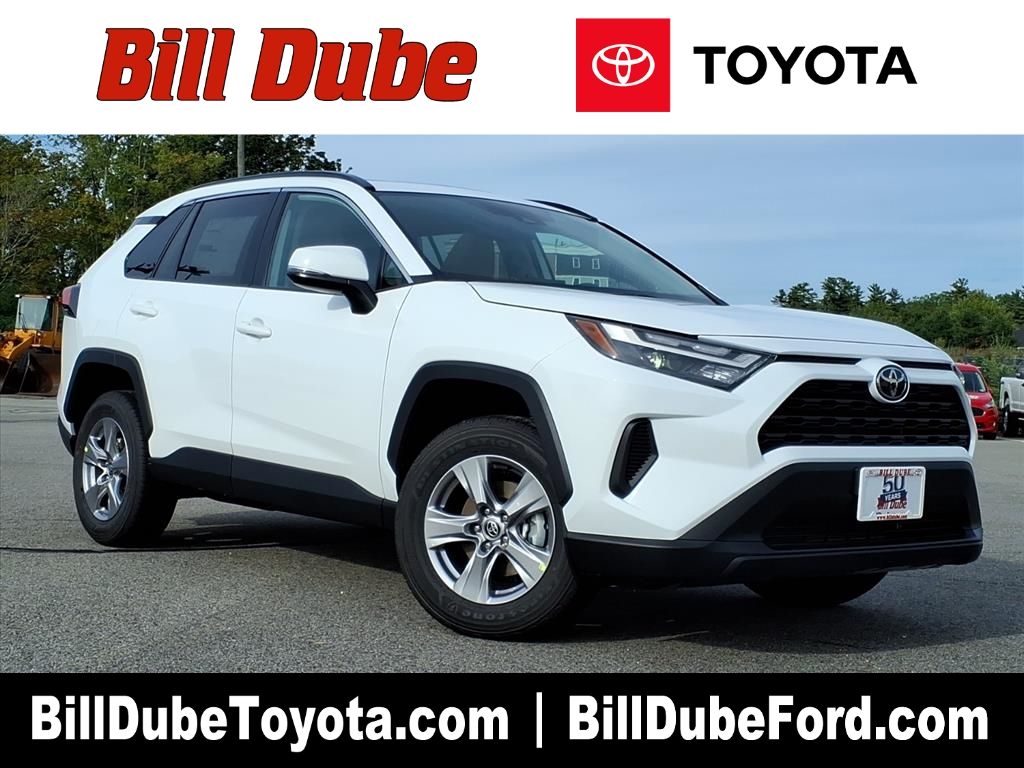 2025 Toyota RAV4 XLE's photo