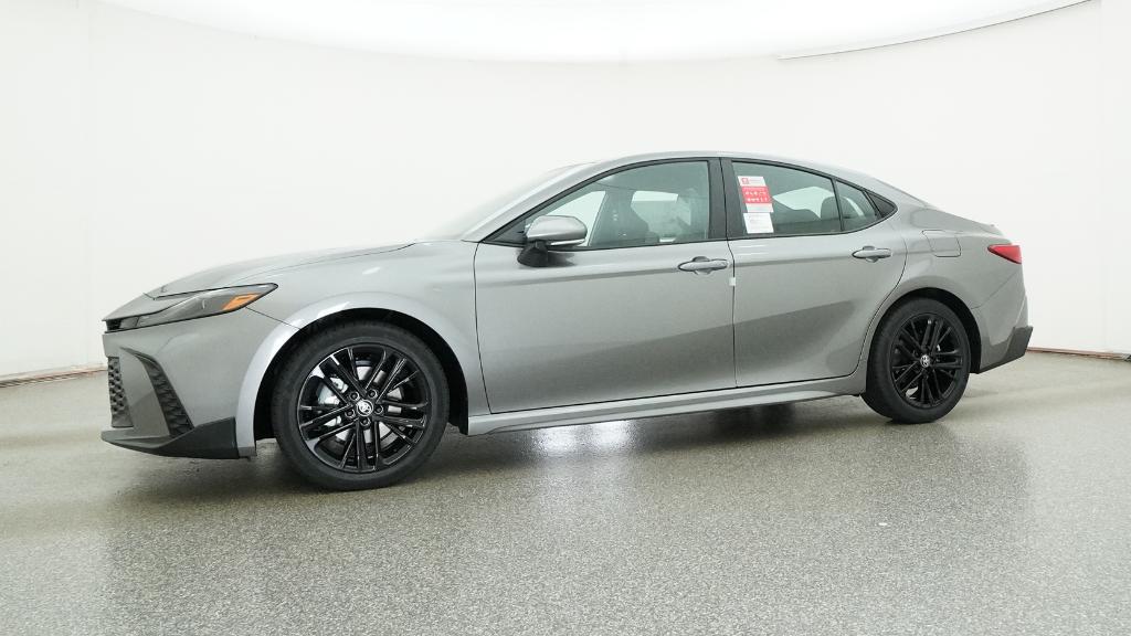 2026 Toyota Camry SE photo 6