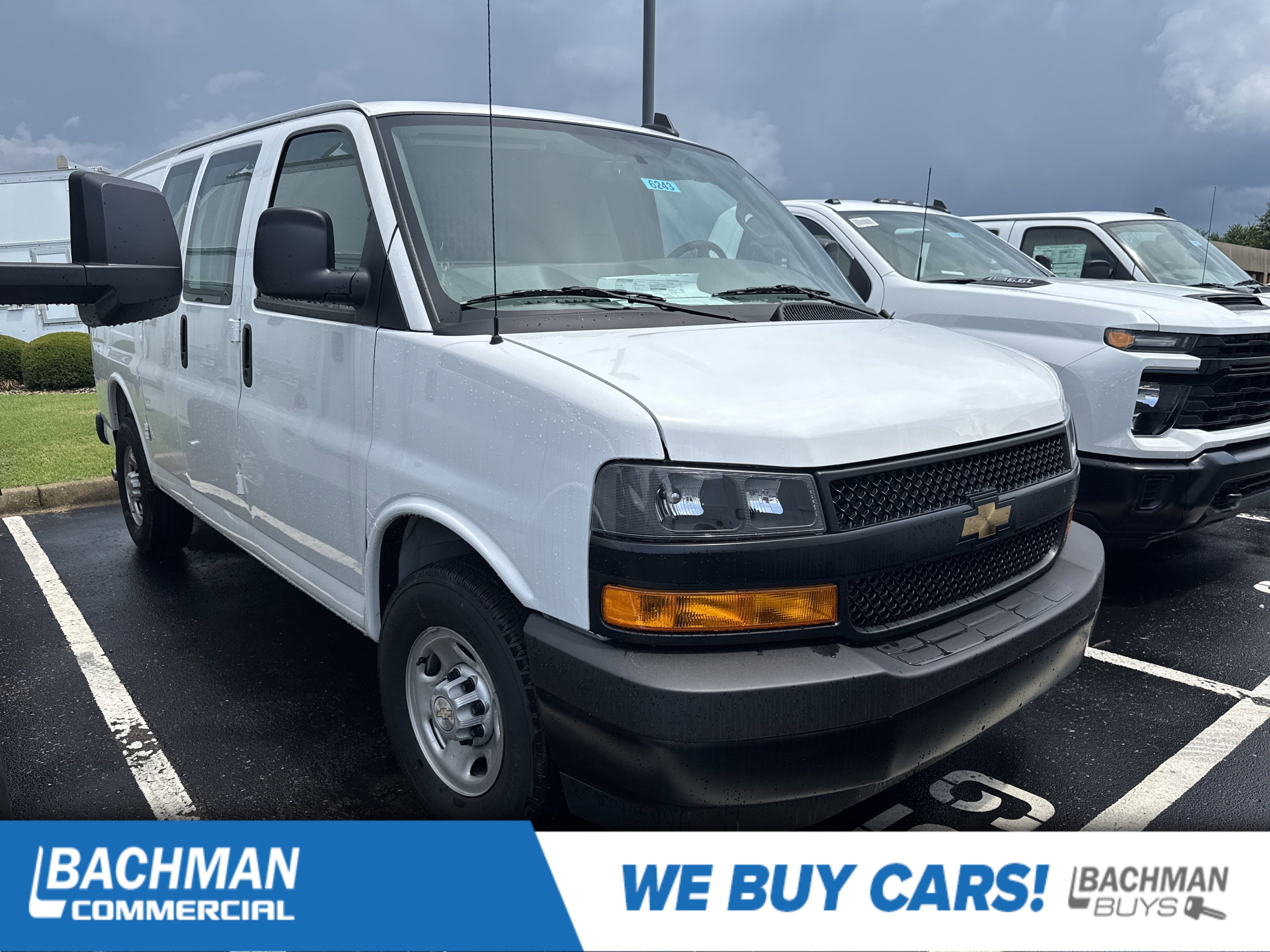 2025 Chevrolet Express Cargo Work Van's photo