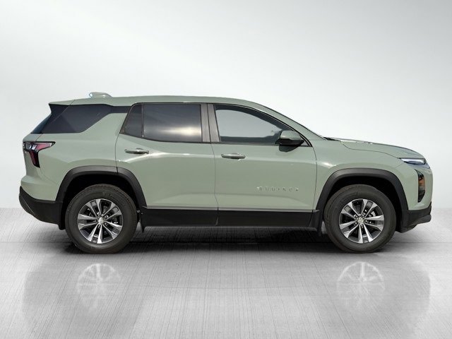 2026 Chevrolet Equinox LT photo 3