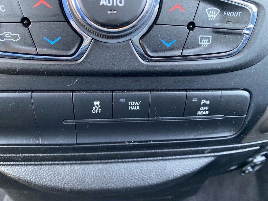 2020 Ram 1500 Classic Warlock photo 13