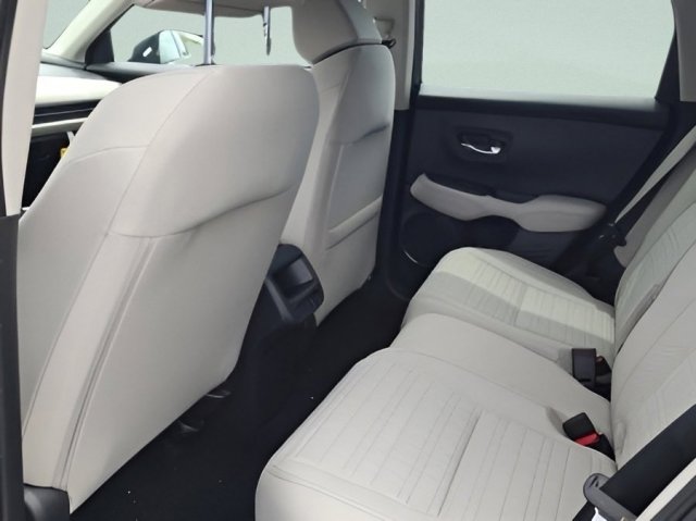 2026 Honda HR-V LX photo 15