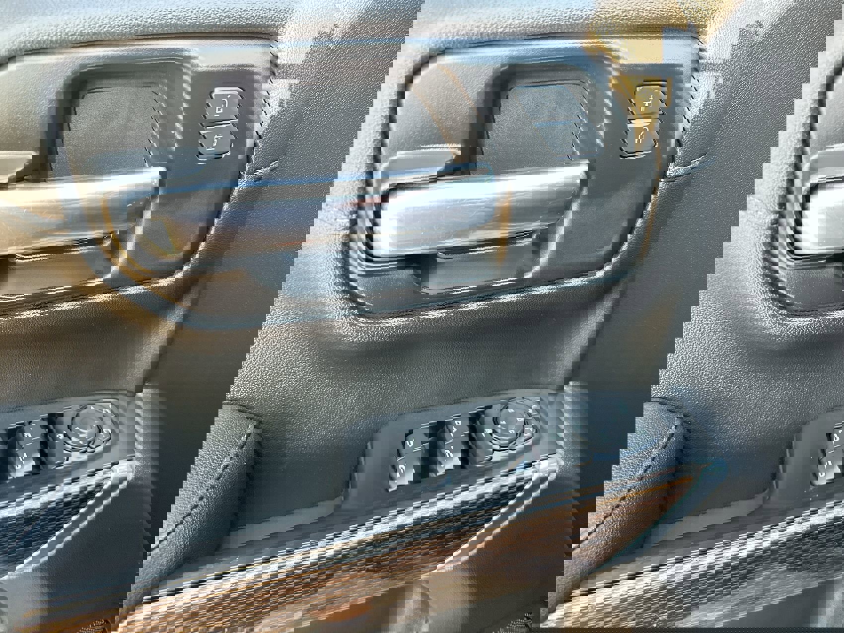 2021 Gmc Sierra 1500 Elevation photo 13