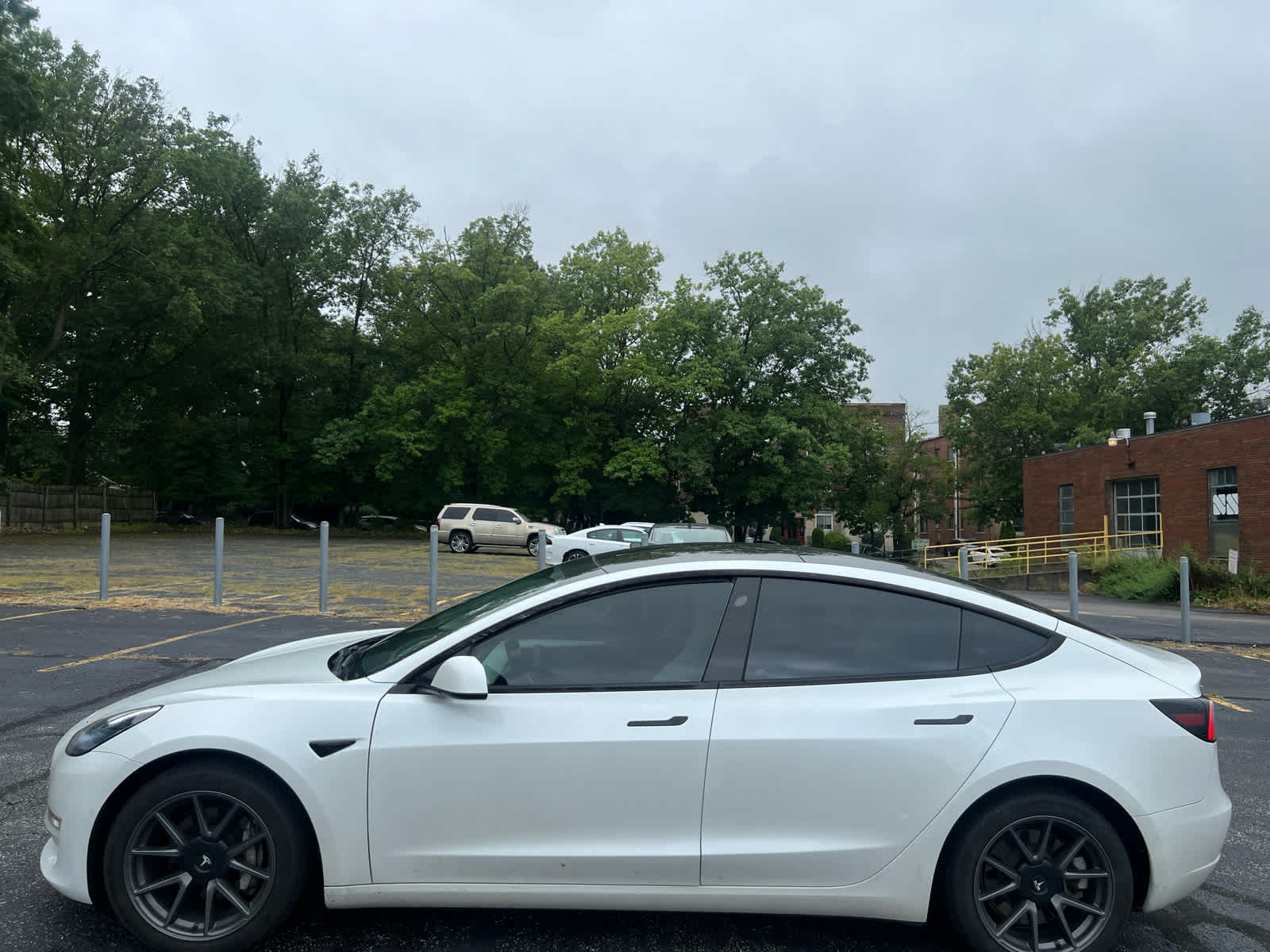 Used 2022 Tesla Model 3 Long Range with VIN 5YJ3E1EB3NF242434 for sale in Cleveland Heights, OH