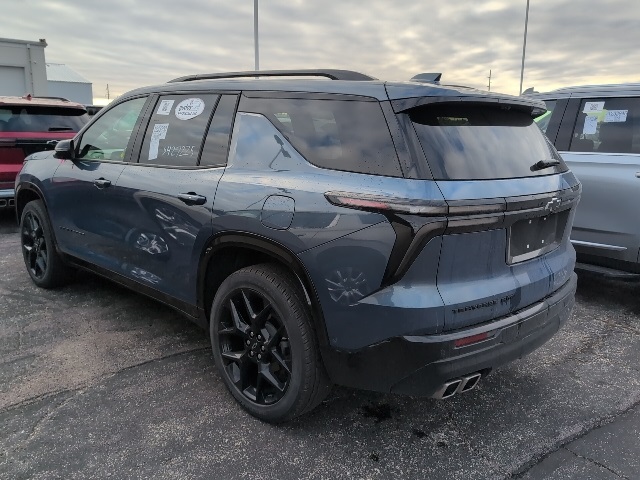 2024 Chevrolet Traverse RS photo 2