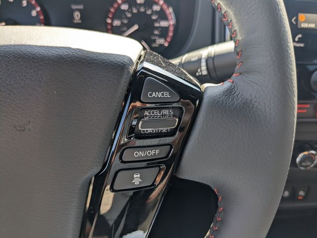 2025 Nissan Frontier Crew Cab PRO-4X photo 19