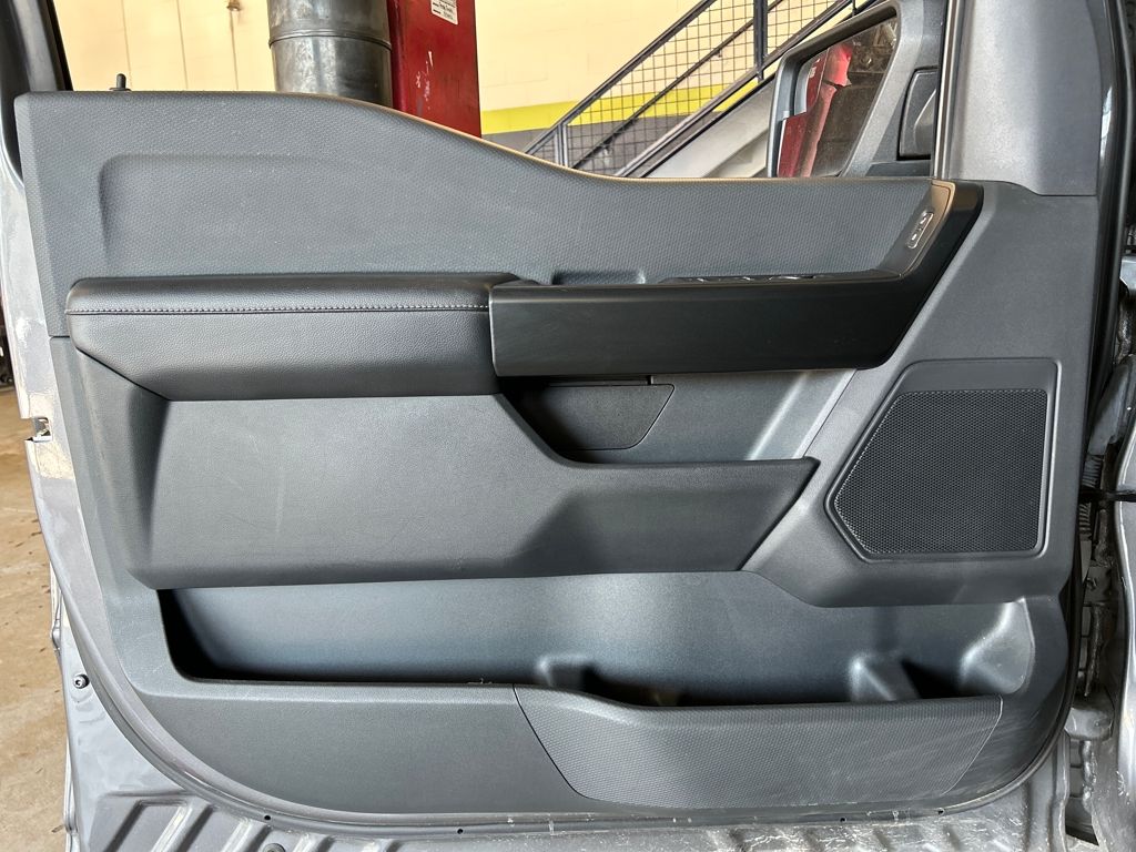 2021 Ford F-150 XL photo 6