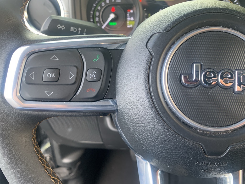 2024 Jeep Wrangler 4xe Sahara photo 13