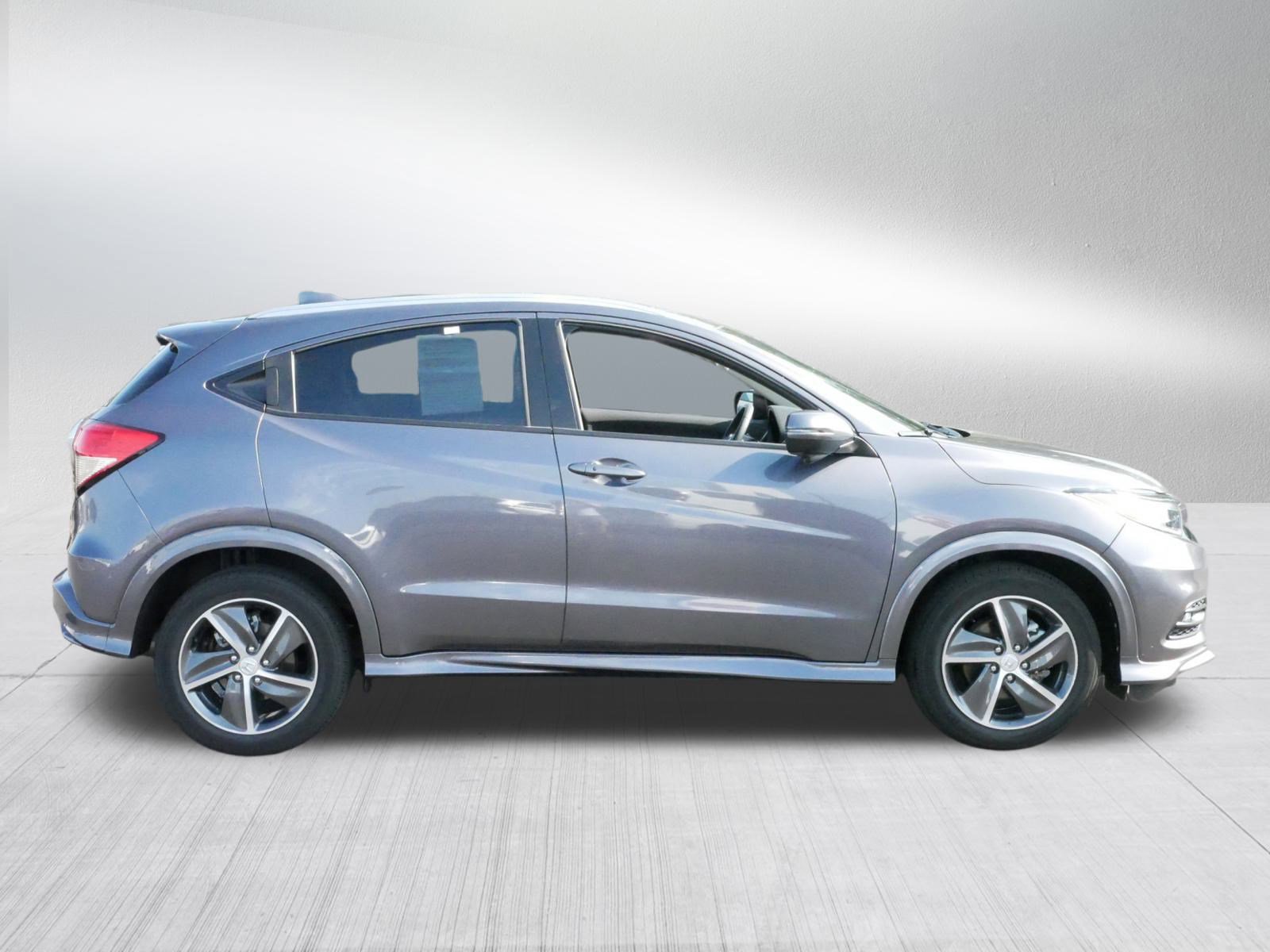 2020 Honda HR-V Touring photo 8
