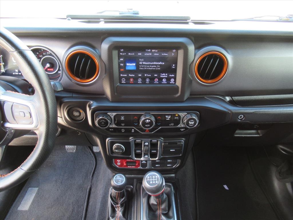 2021 Jeep Gladiator Mojave photo 22