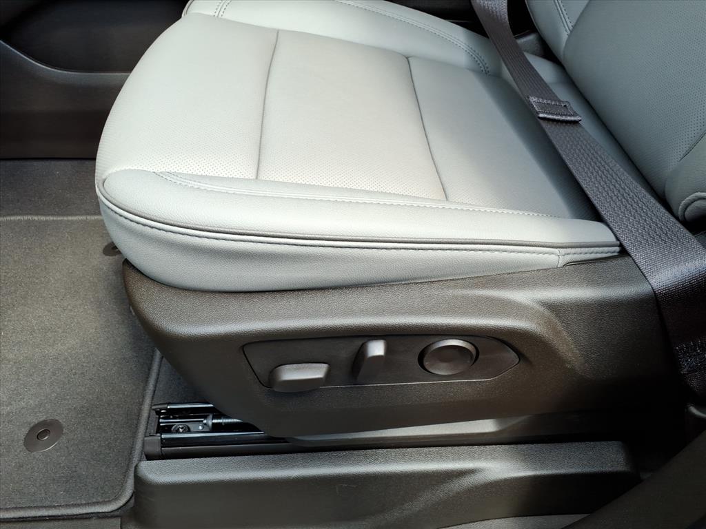 2026 Gmc Yukon photo 13