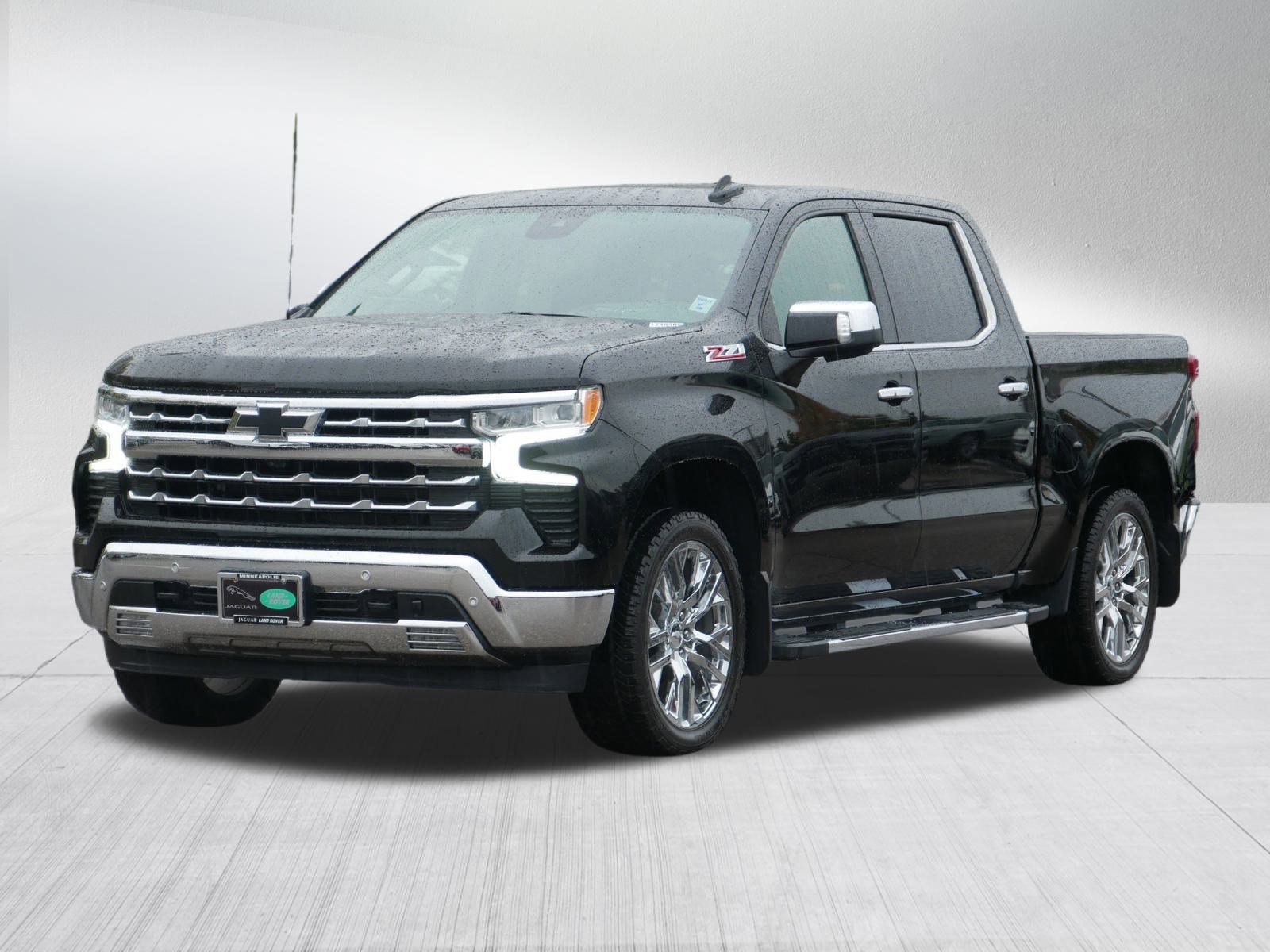 2022 Chevrolet Silverado 1500 LTZ's photo