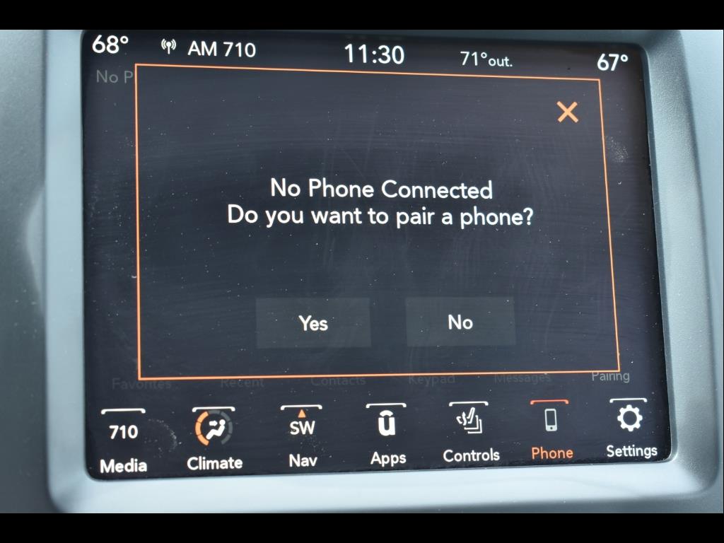 2023 Jeep Cherokee Altitude Lux photo 8