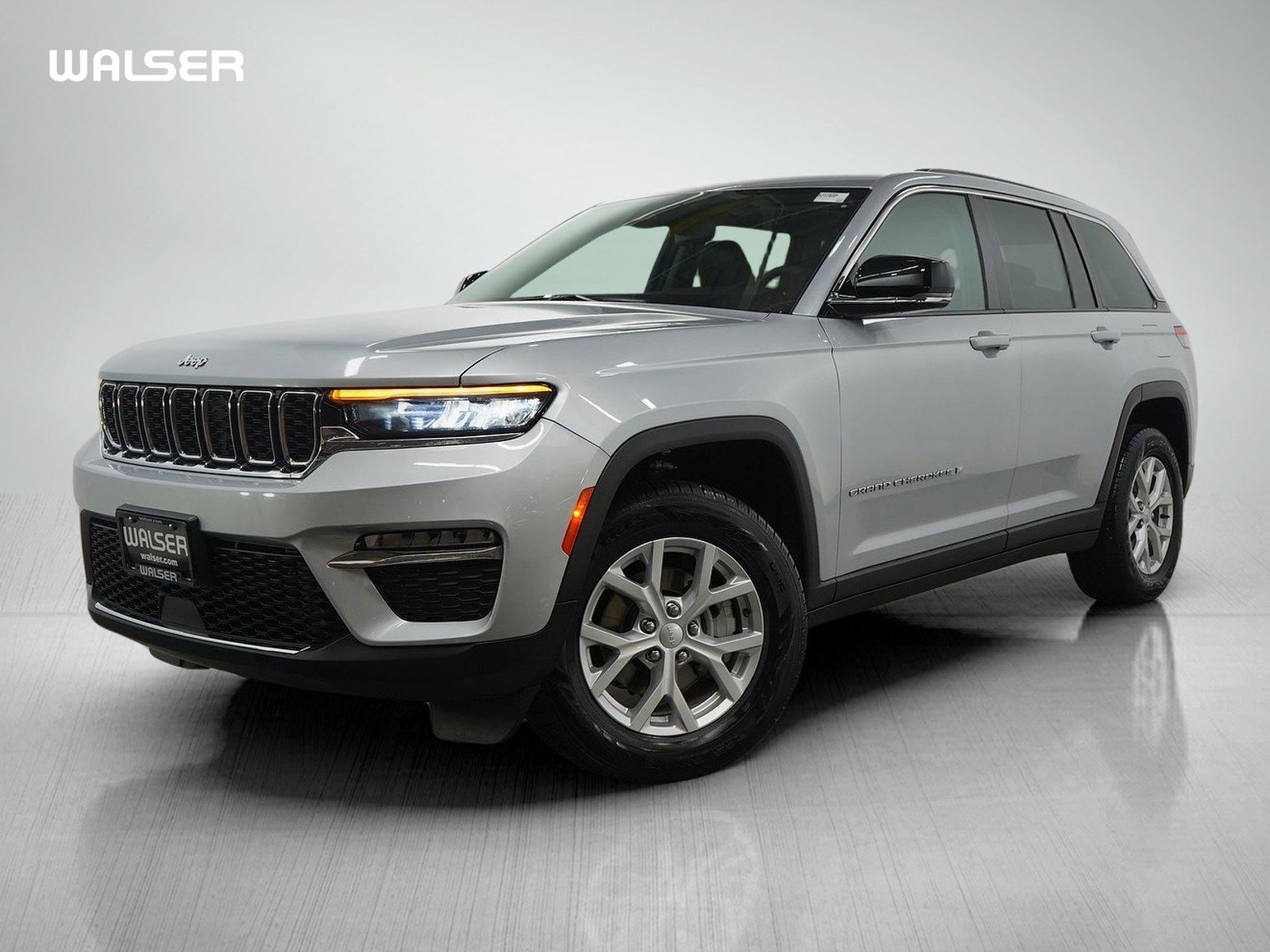 2024 Jeep Grand Cherokee Limited's photo