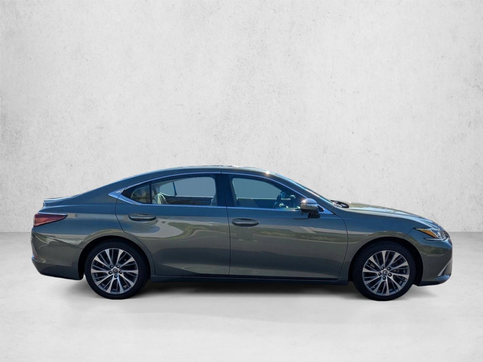 2020 Lexus ES 350 Premium photo 4