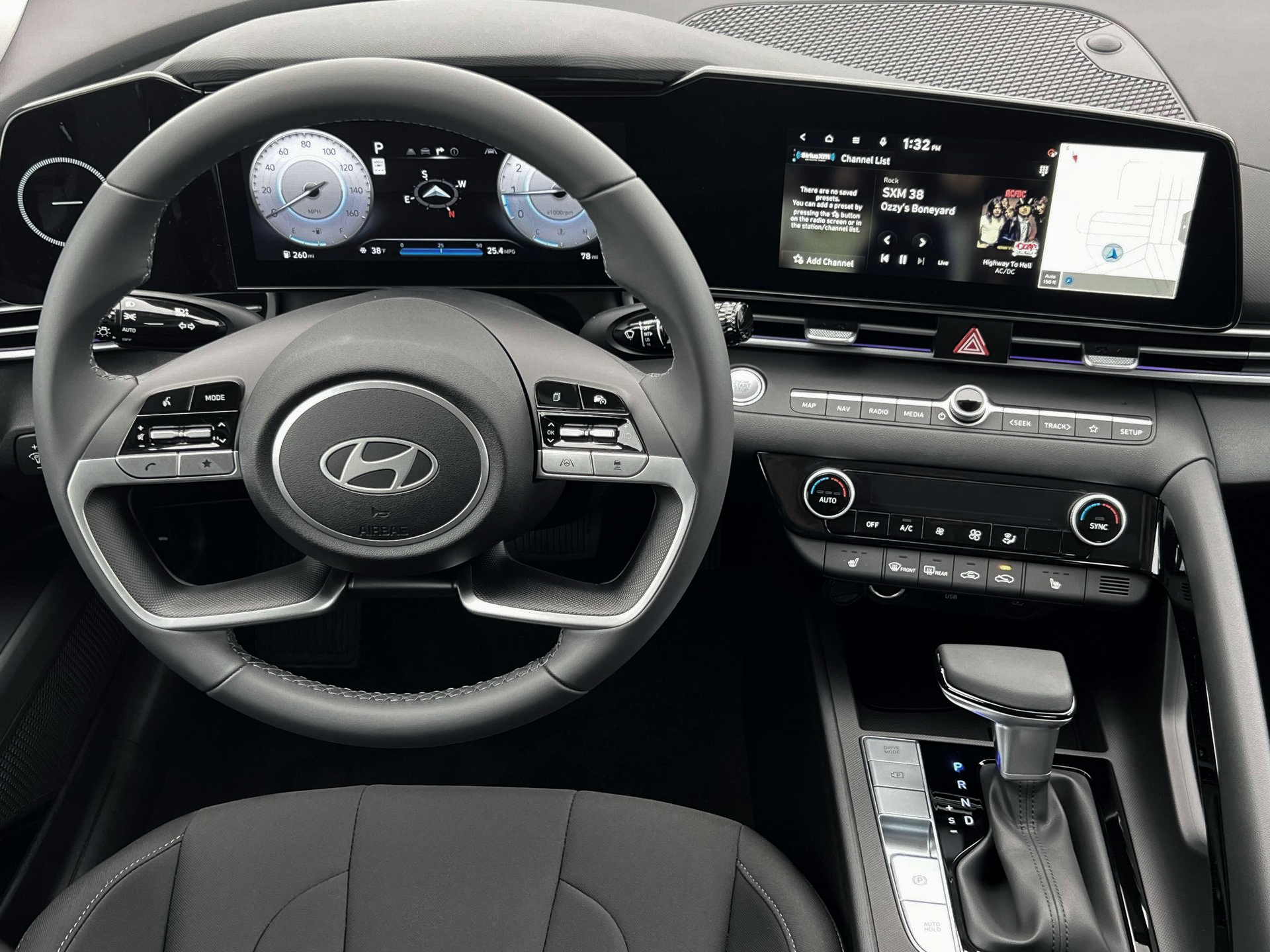 New 2025 Amazon Gray Hyundai SEL Convenience image 17