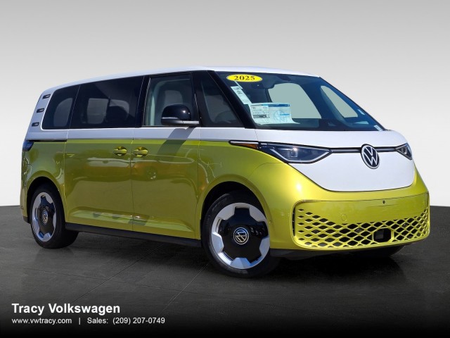 New 2025 Volkswagen ID. Buzz Pro S Plus 4D Passenger Van in Tracy