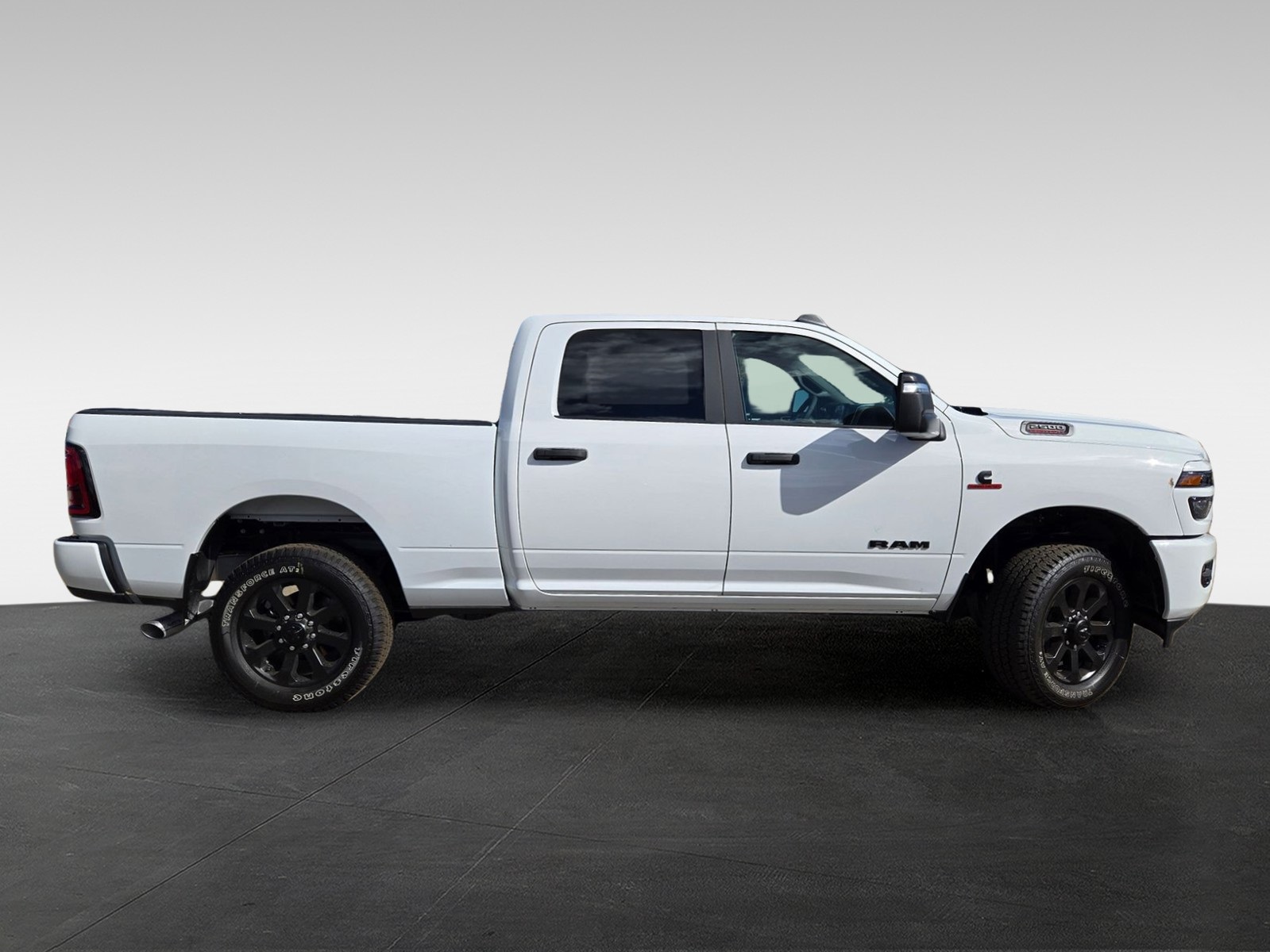 2025 Ram 2500 Big Horn photo 3
